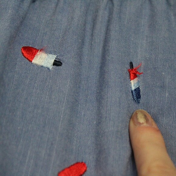 Cat & Jack Girls Red White Blue Bomb Pop Popsicle Chambray Skirt Tiered 10/12 L - Picture 7 of 8